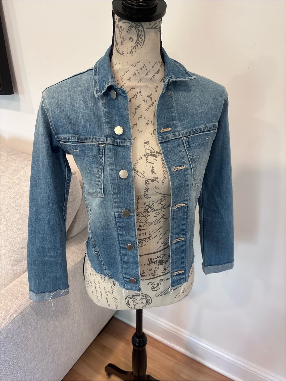 L'Agence Janelle Slim Fit Raw-Edge Denim Jacket size XS
